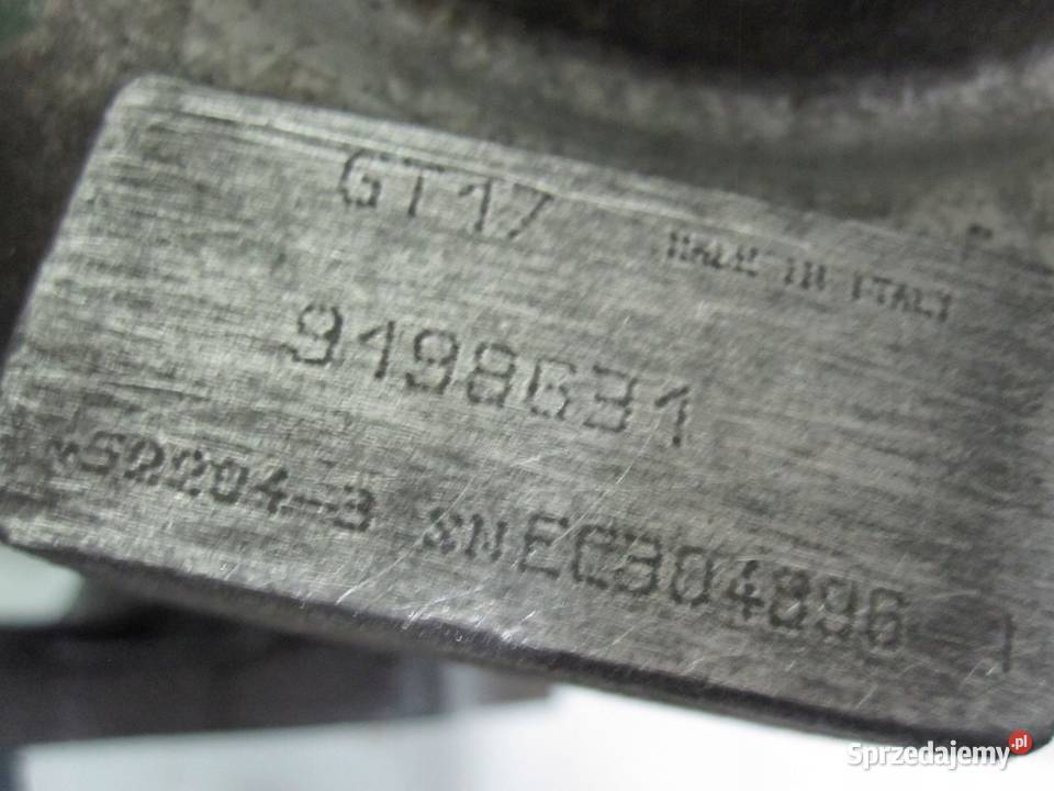 SAAB 95 23 TURBO B235E 170 00r turbosprężarka Rok produkcji 2000 świętokrzyskie Kielce sprzedam