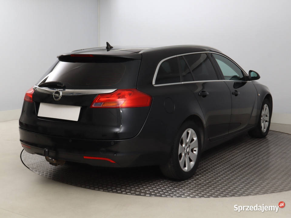Opel Insignia 20 CDTI czarny
