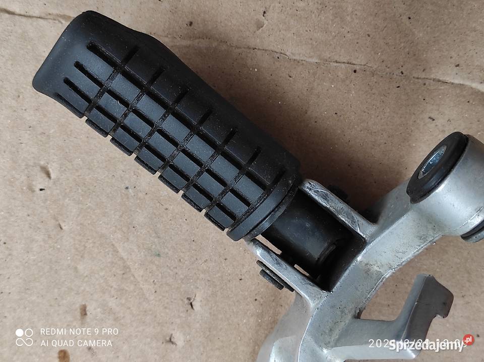 Honda CBR 125 JC 39 sety set tył podnóżek stopka Podnóżki i stopki Warszawa
