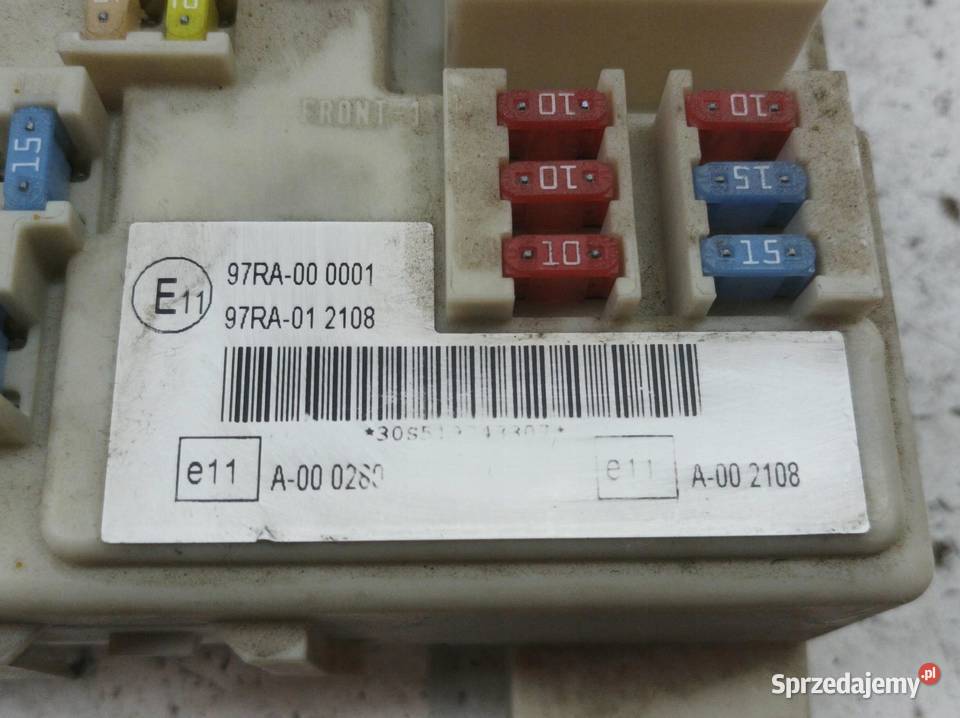 SKRZYNKA BEZPIECZNIKÓW 7M5T14A073DD Ford Focus