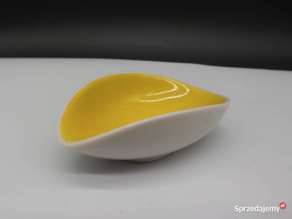 Porcelanowa Popielniczka Czarka Łezka Kalk Raszków