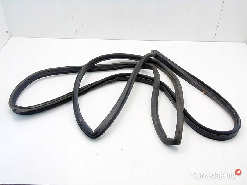 Uszczelka drzwi prawy przód Hyundai I30 FL 2010r Sosnowiec sprzedam