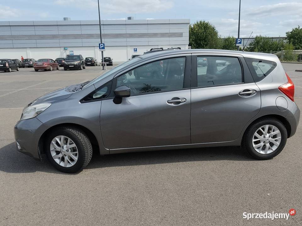 Nissan Note E12 światła do jazdy dziennej