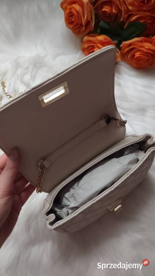 Torebka crossbody z łańcuszkiem MOHITO Olkusz