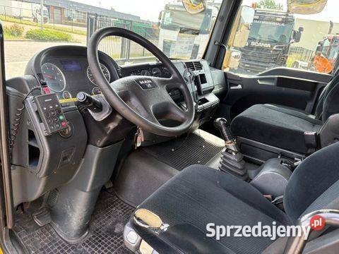 Autolaweta laeeta pomoc drogowa Man Autolawety Warszawa