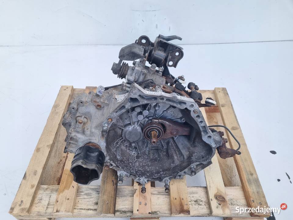 SKRZYNIA BIEGÓW Toyota Auris I 16 VVTI manualna osobowe Skrzynie biegów manualne Chełm