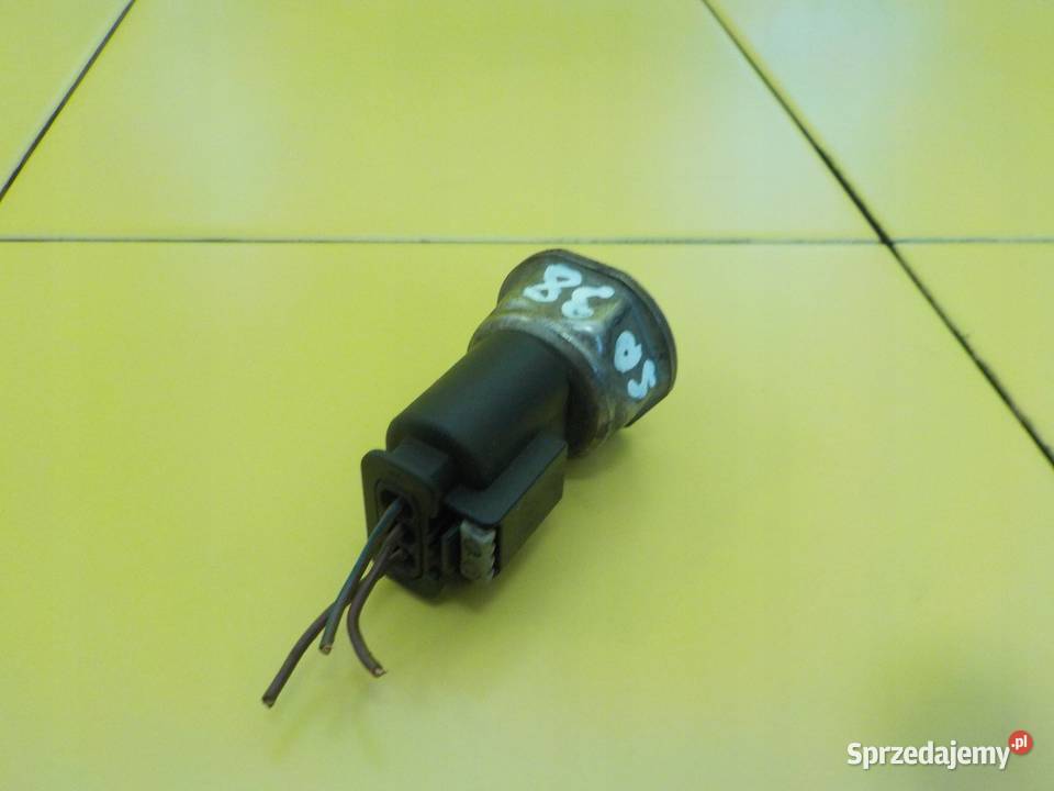 MERCEDES W204 18 CGI 11r 156 271820 czujnik Regulatory ciśnienia paliwa Suków sprzedam