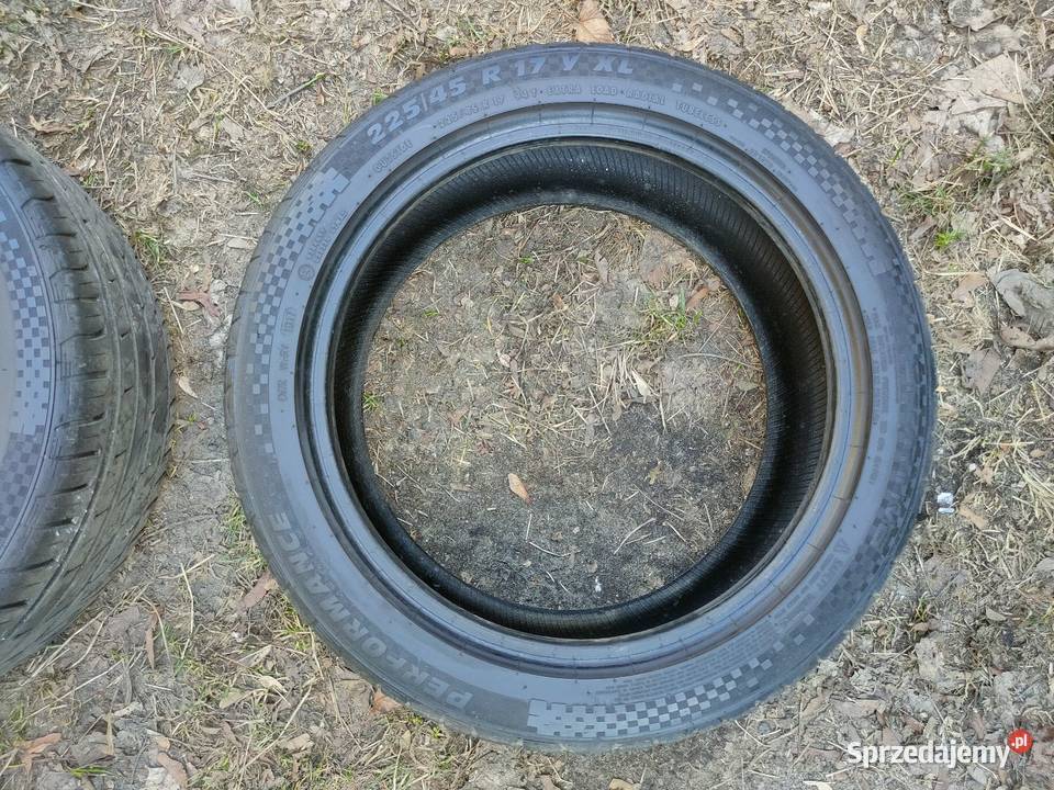 Para Opony Letnie 22545 R17 Sportiva Performance