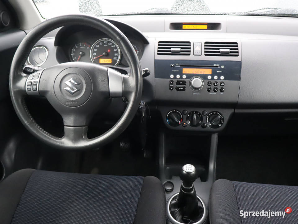 Suzuki Swift 13 1328cm3 Swift Katowice