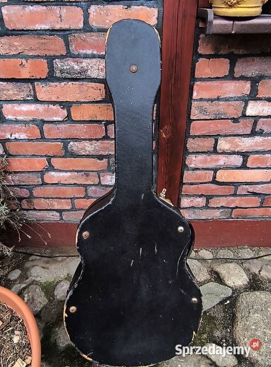 Stary futerał na gitarę Vintage Klenica