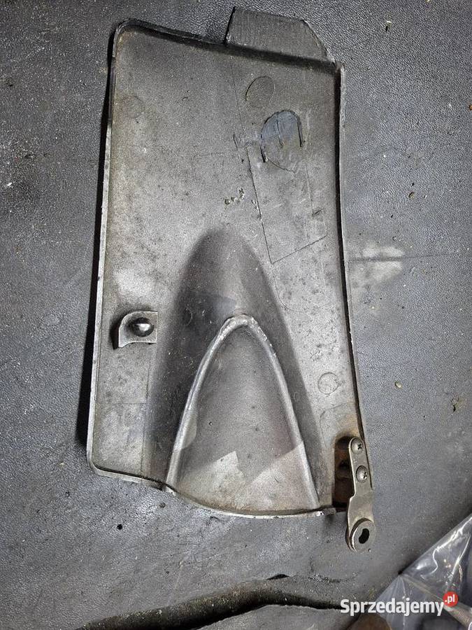 Boczek owiewka Suzuki bandit 400 Szyby i owiewki Koszalin