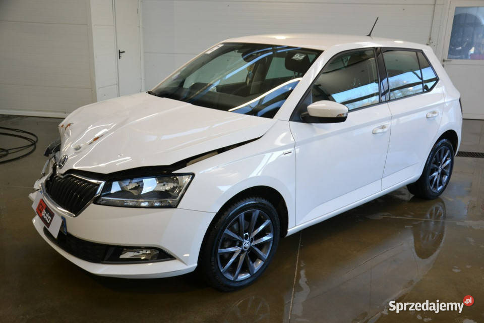 koda Fabia edition 10 mpi benzyna 75 klima ledy benzyna Fabia Kęty sprzedam