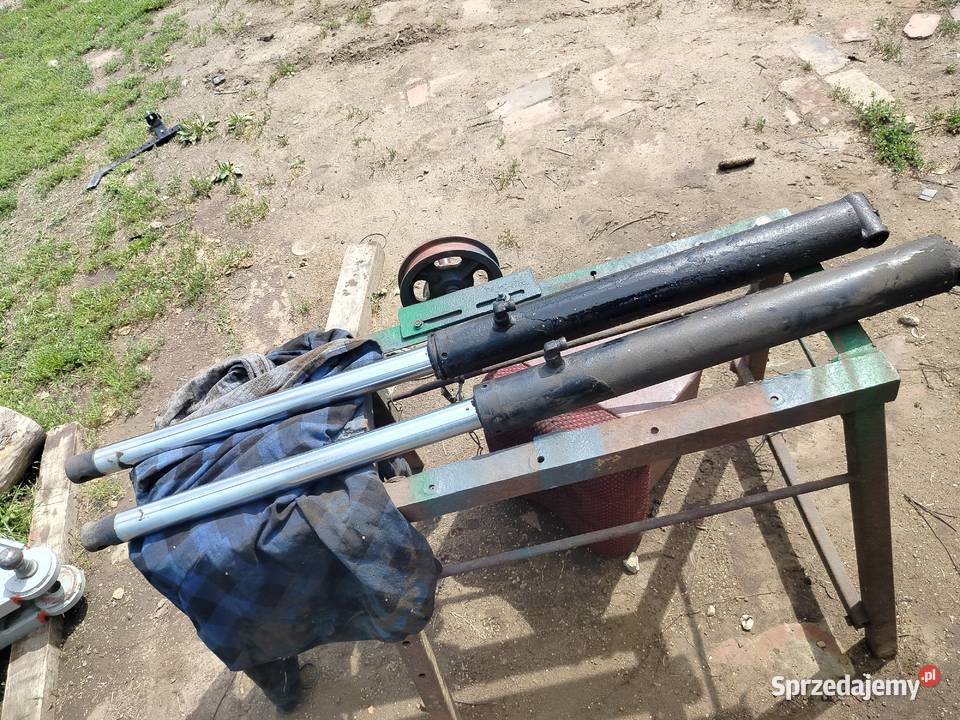 Siłownik hydrauliczny tur sprzedam Skarszewy