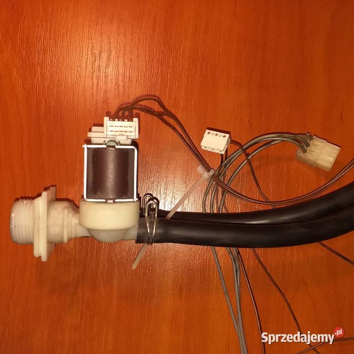 Elektrozawór do pralki Bosch Części i Akcesoria Gliwice sprzedam