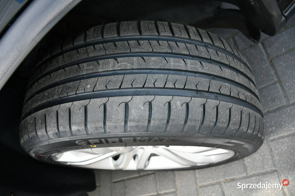 Volkswagen Tiguan 20 TDI Ultra RLine Lift Xenon czarny Motoryzacja Hrubieszów