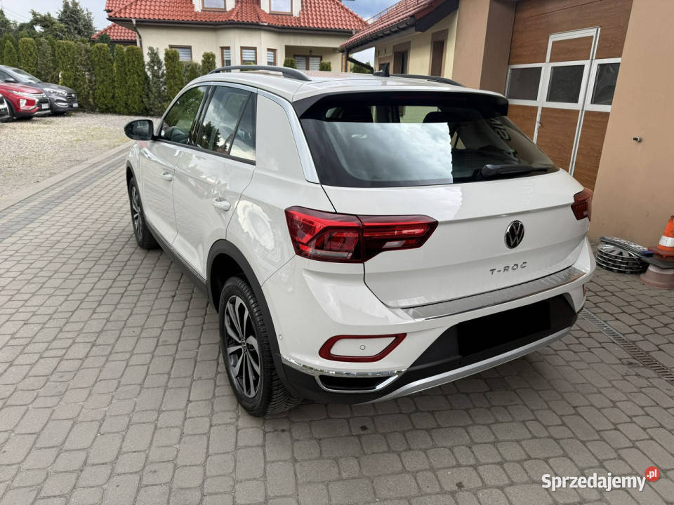 Volkswagen TRoc Rezerwacja I 20172025 Orzech
