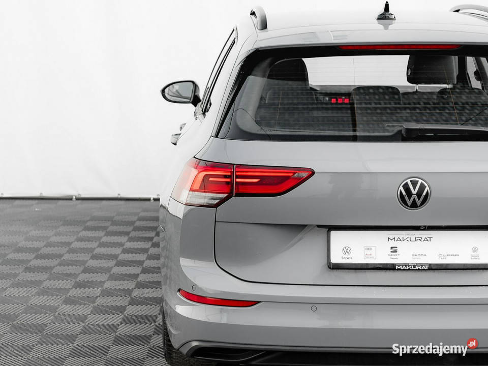 Volkswagen Golf WD3848P15 TSI EVO Life Ambient Pępowo