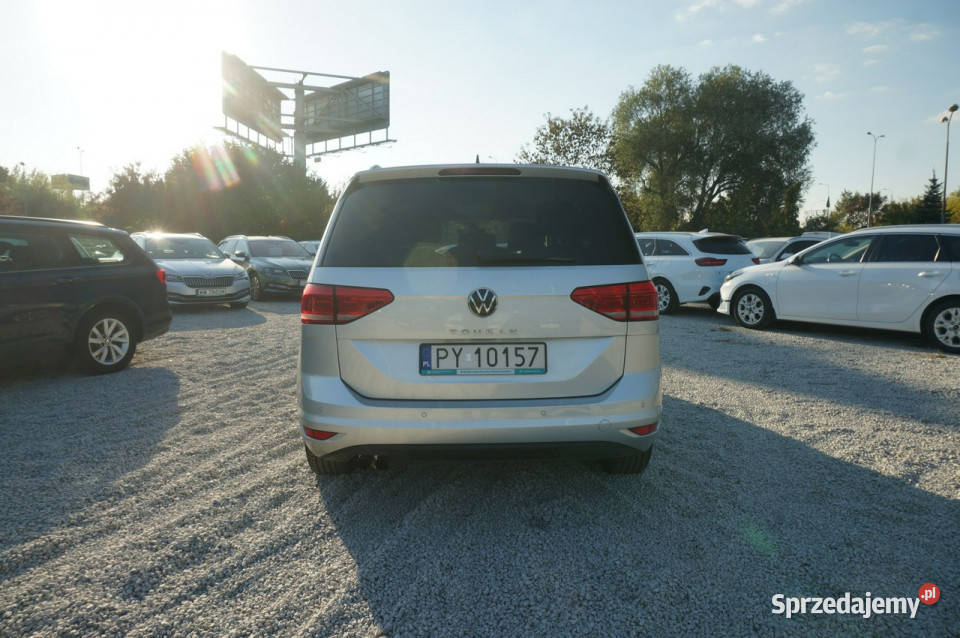 Volkswagen Touran 20 TDI150 DSG Comfortline pełny VAT Poznań