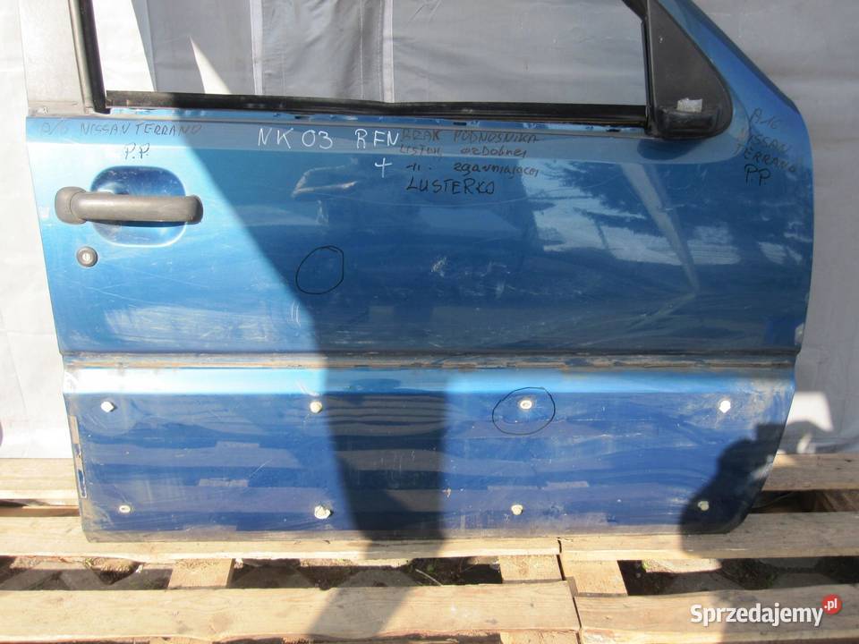 NISSAN TERRANO II 03r drzwi prawe przód
