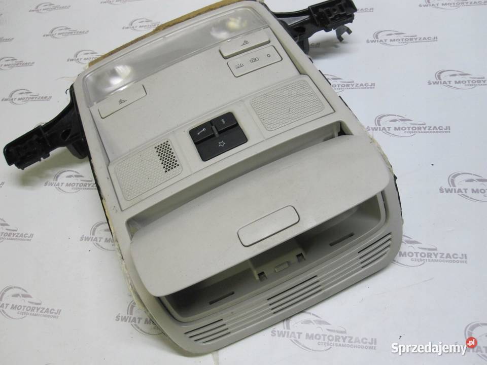 PASSAT B7 16 TDI 13r Lampka podsufitki sprzedam