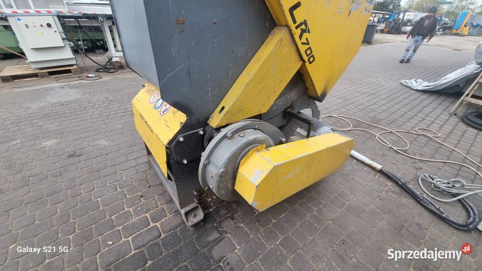 RĘBAK ROZDRABNIACZ UNTHA LR700 22kW Karsin sprzedam