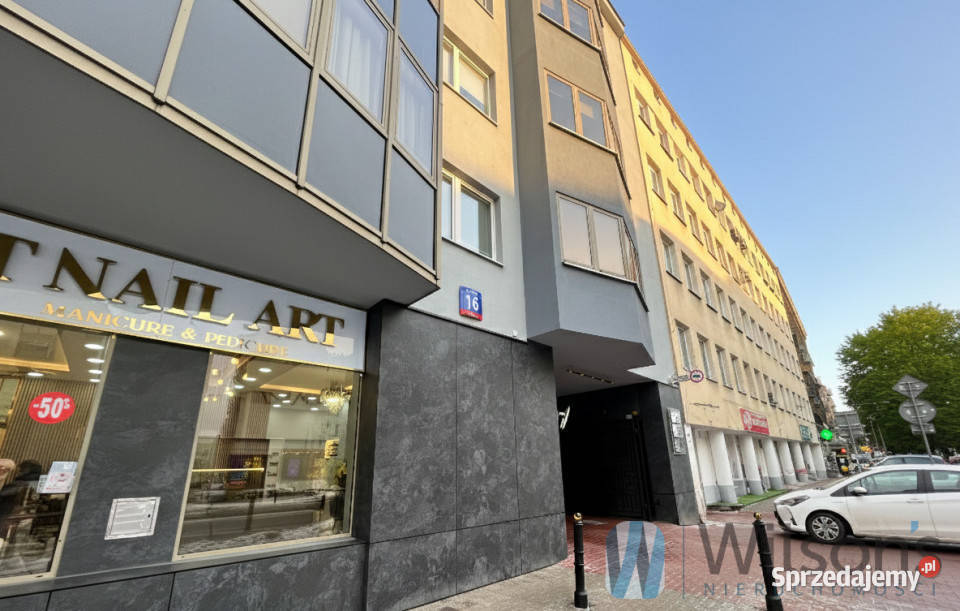 sprzedaży lokalu 148m2 Warszawa Tamka 18574zł/m2