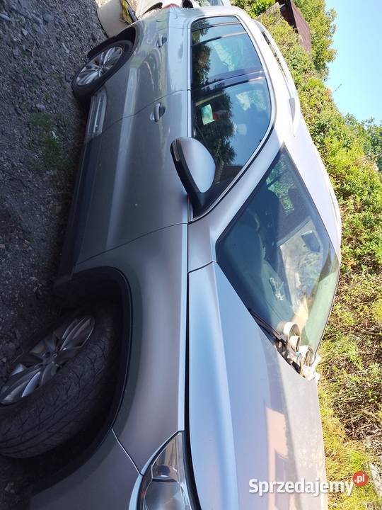 Volkswagen Tiguan 2009 na części Rok produkcji 2009 Sopotnia Mała sprzedam