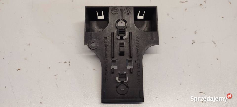 SKODA KODIAQ MOCOWANIE STEROWNIKA 5Q1971303D Części montażowe sprzedam