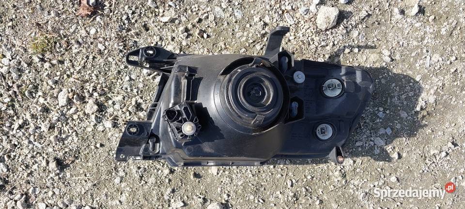 Mitsubishi Pajero 2000 2001 2002 lampa prawa osobowe dolnośląskie Byków sprzedam