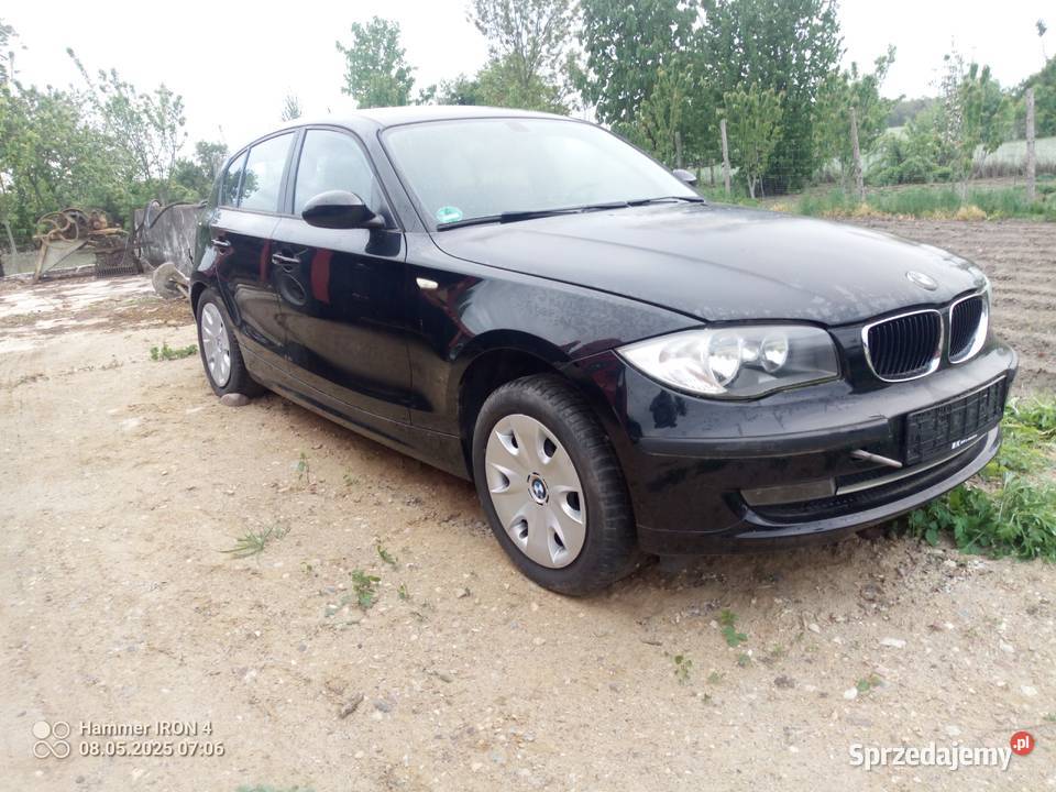 BMW 1 16 122 2 uszkodzone 2009r uszkodzony warmińsko-mazurskie Barciany sprzedam