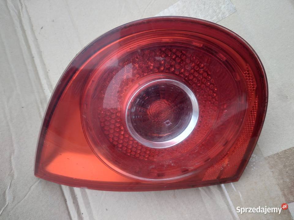 Golf V hb lampa w klapę lewa tylna 1K6945093E Strzelce Krajeńskie
