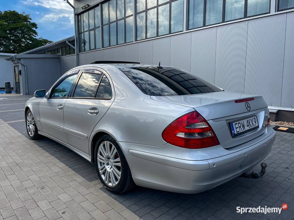 MercedesBenz W211 Avantgarde 27 CDI Harman Rawa Mazowiecka sprzedam