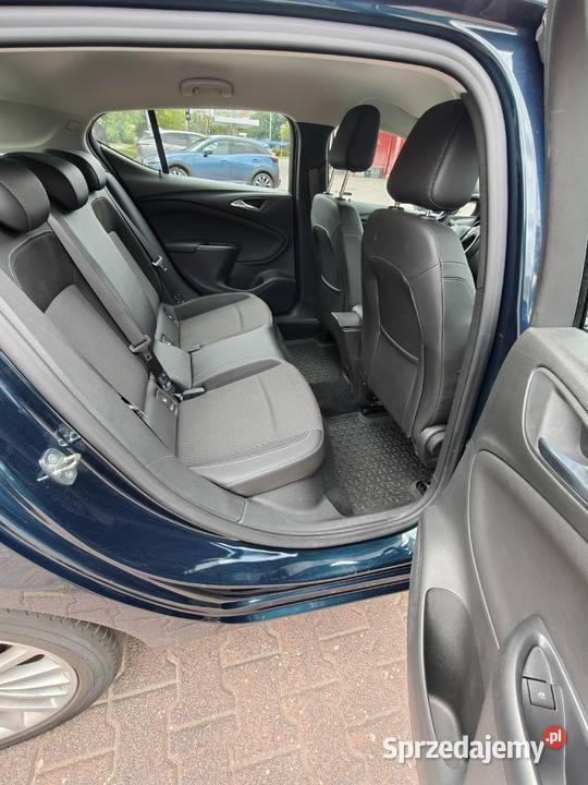 Opel Astra 14 T Elite SS niski przebieg 125KM
