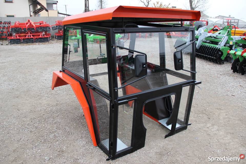 Kabina ciągnikowa do ciągnika C 330 C330 z kujawsko-pomorskie Rogóźno