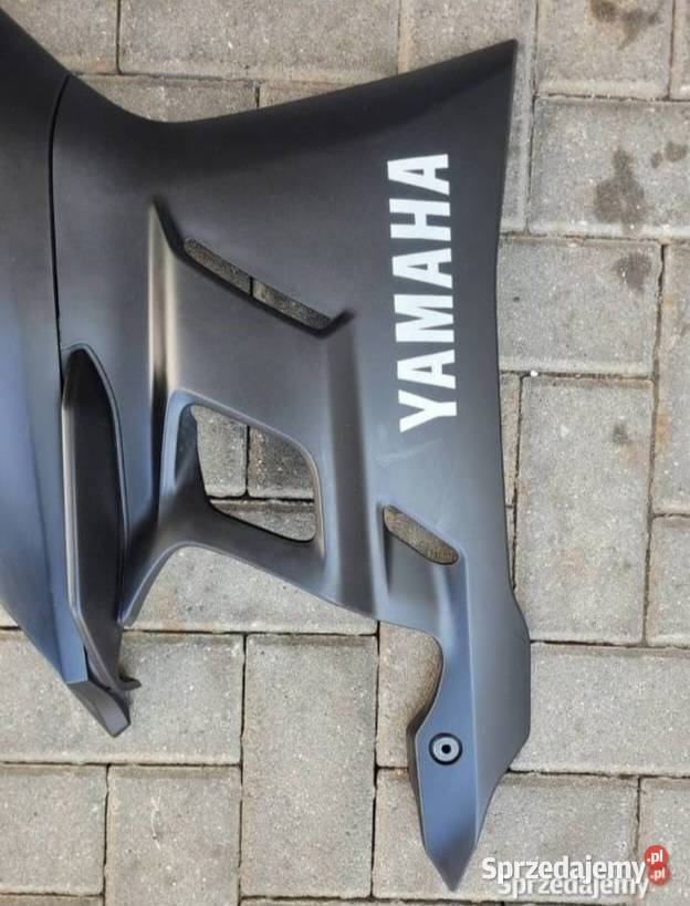 Yamaha R3 1924 owiewka bok osłona prawa lewa wielkopolskie Nowy Tomyśl sprzedam