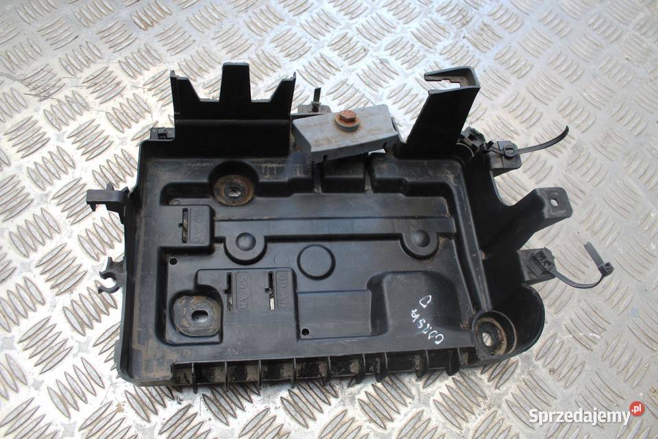 PODSTAWA AKUMULATORA OPEL CORSA D 13 CDTI sprzedam