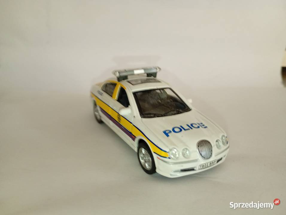 Model radiowozu Policji Brytyjskiej Jaguar Gdańsk