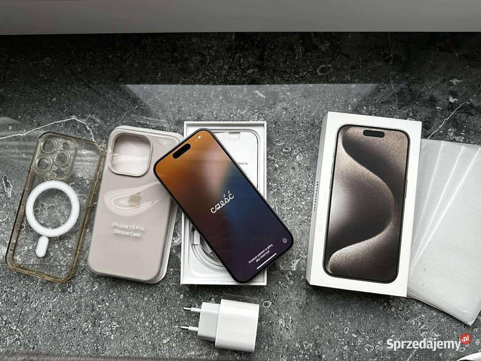 iPhone 15 Pro Naturalny Tytan