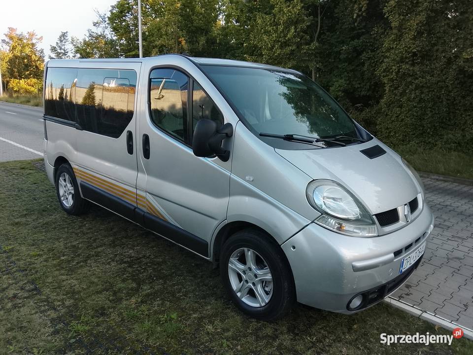 renault trafic 25 diesel 7 osobowy klima Szczecin