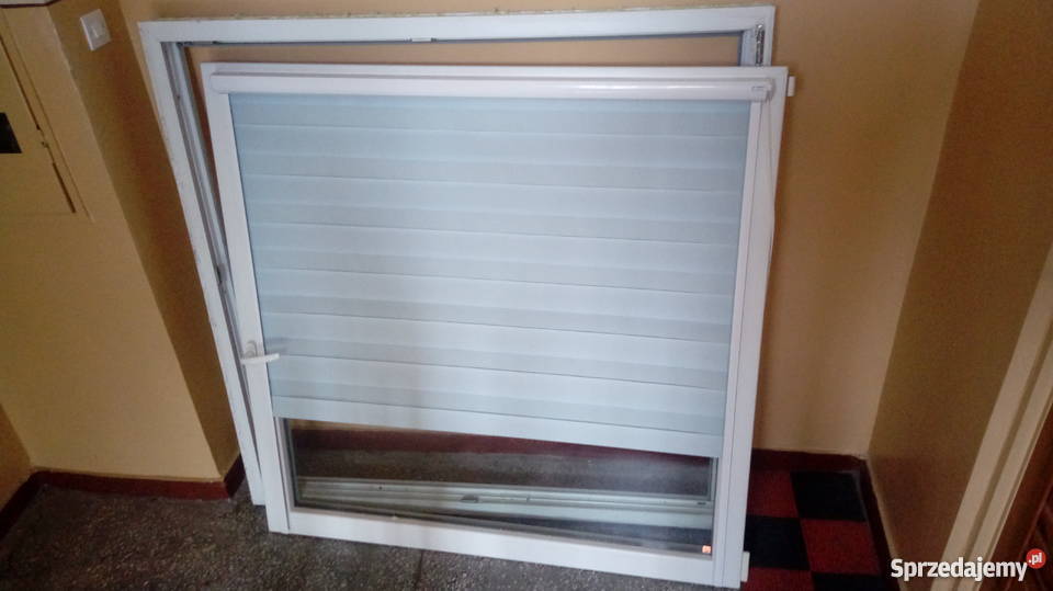 Okno z roletą Dzień Noc Dekorama