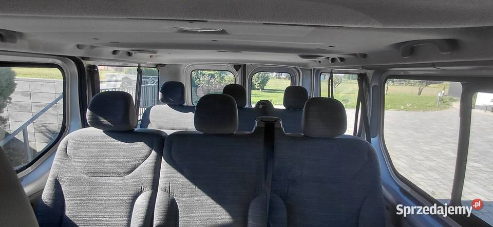 Renault Trafic 9 os Rok produkcji 2011 Trafic podkarpackie Mielec