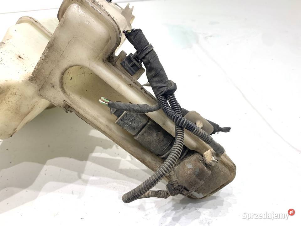 ZBIORNIK SPRYSKIWACZY VW PASSAT B6 Kombi 0511 20 Zbiorniki płynu do spryskiwaczy