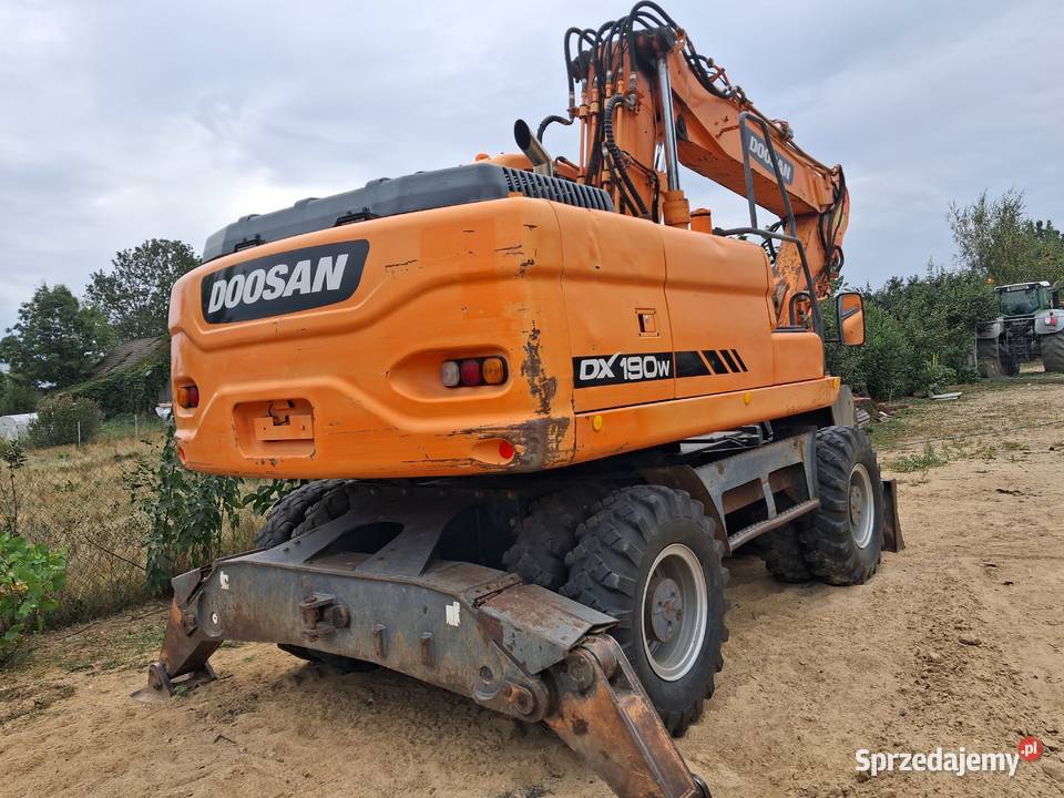 Doosan Dx190 w koparka kolowa sprzedam