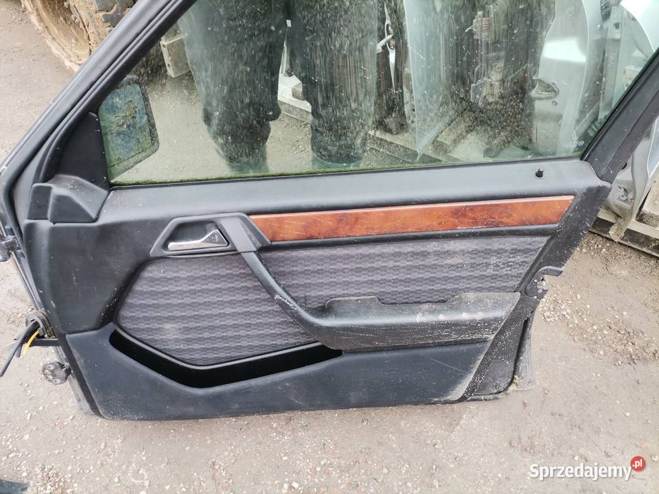 Drzwi Prawy Przód Mercedes W124 osobowe Pogorzelec sprzedam
