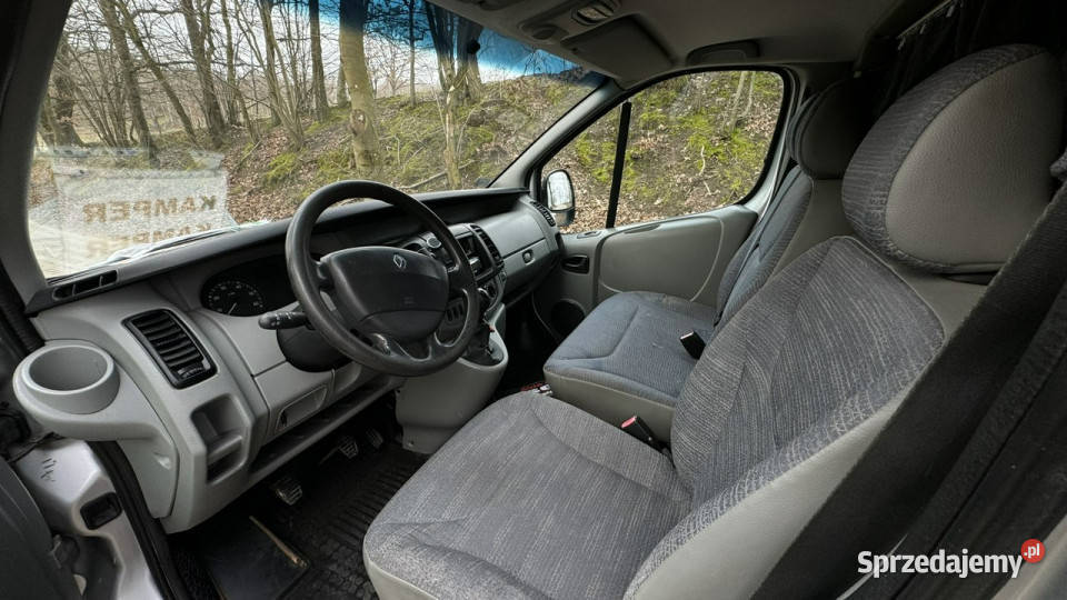 Renault Trafic long Kamper 20dci łóżko lodówka Rok produkcji 2010 Gdańsk