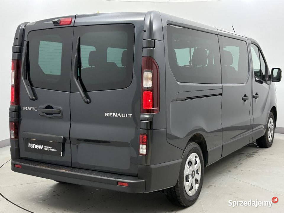 Renault Trafic 2024r Faktura 23 Tempomat Kamera Warszawa sprzedam