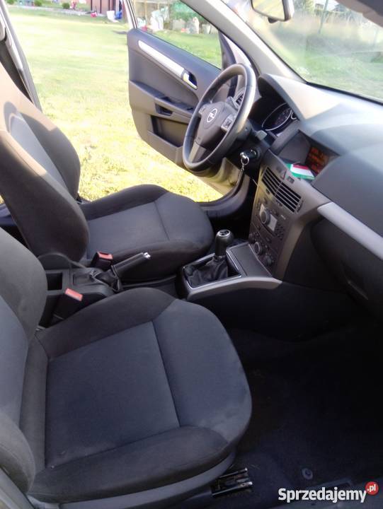 Opel Astra kombi 2007 r 16 105 Astra świętokrzyskie Bodzentyn sprzedam