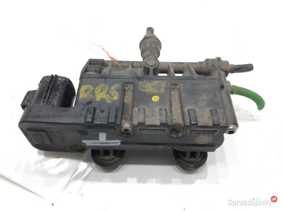 ROZDZIELACZ ZAWIESZENIA TYŁ RVH000055