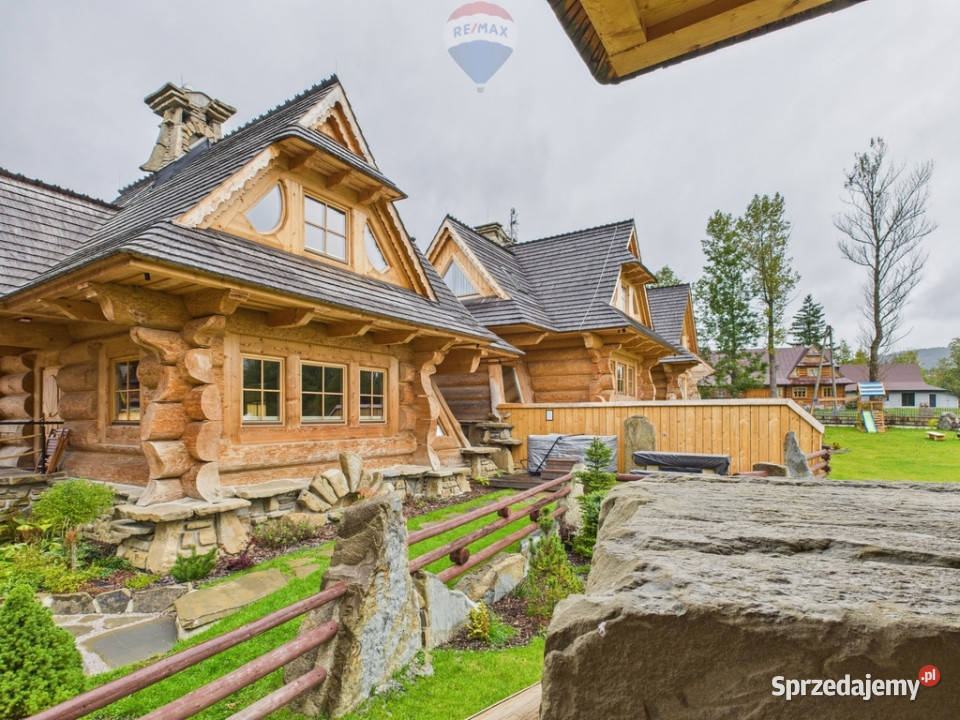 DREWNIANA WILLA POD TATRAMI W KOŚCIELISKU Rok budowy 2022 Kościelisko