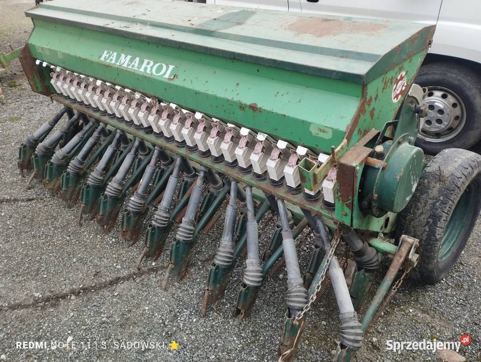 Siewnik Famarol 27m nie poznaniak nieuszkodzony Pałczew